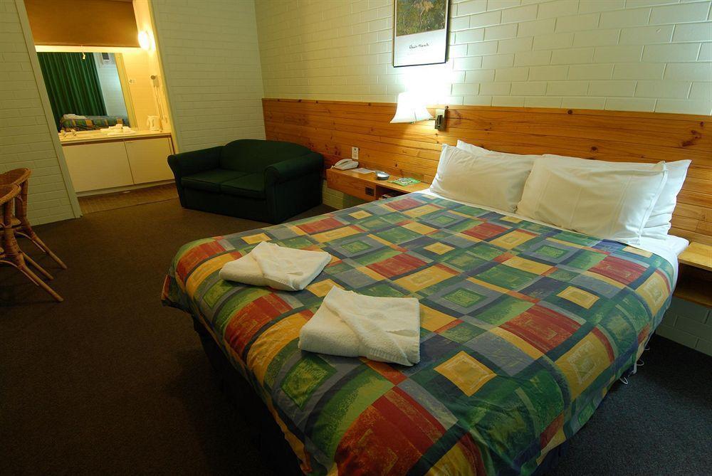 The Wine Vine Hotel Tanunda Room photo
